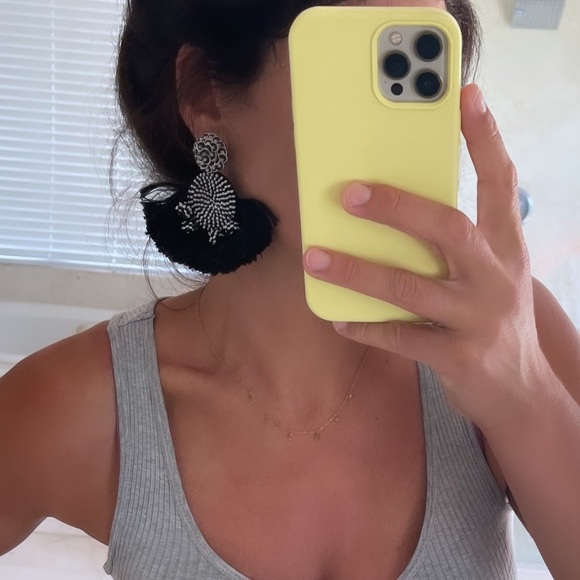 Tassel Fringe Earrings - Picture 8 of 8